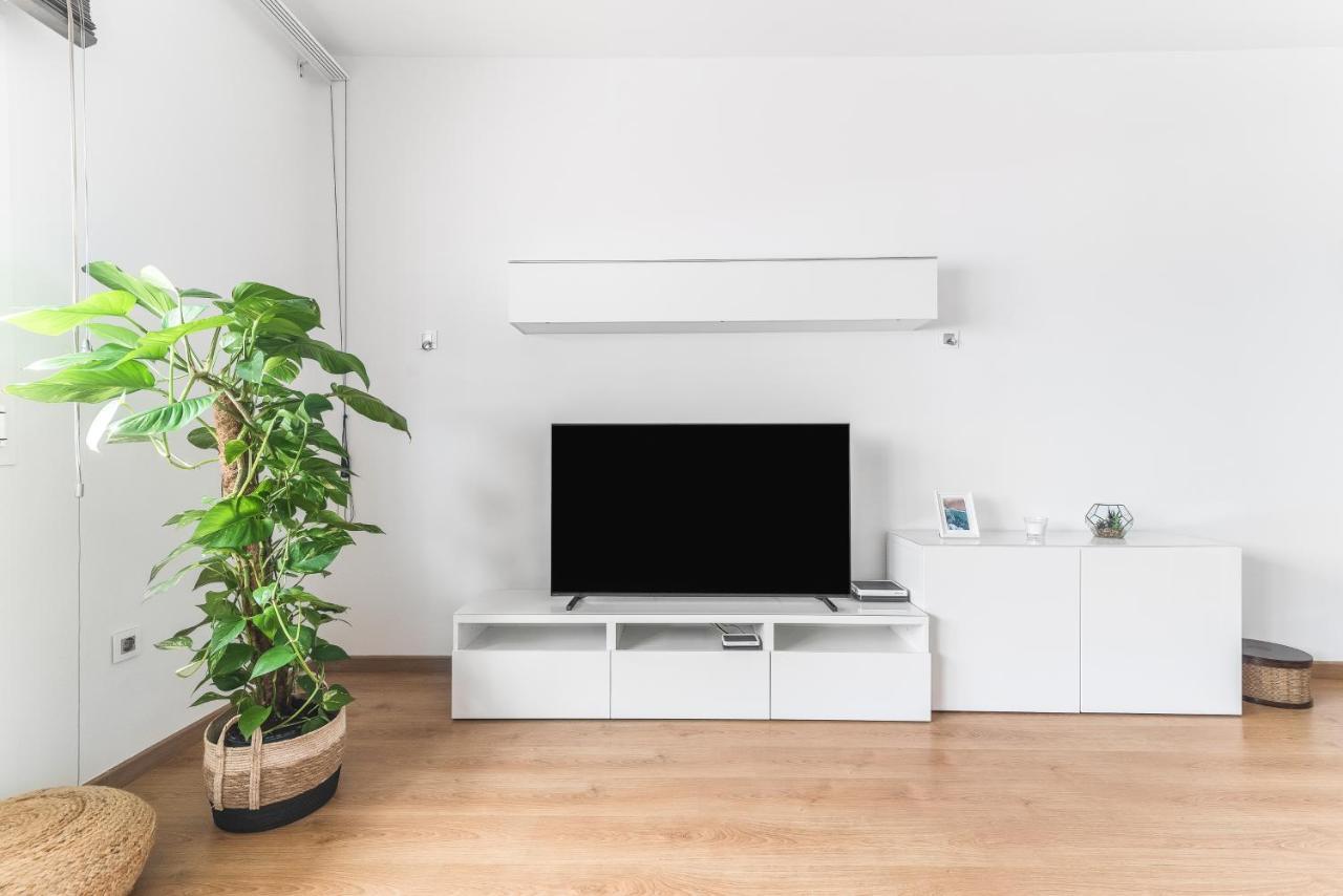 Home2Book Stylish Front Line Las Canteras Beach 라스팔마스 외부 사진