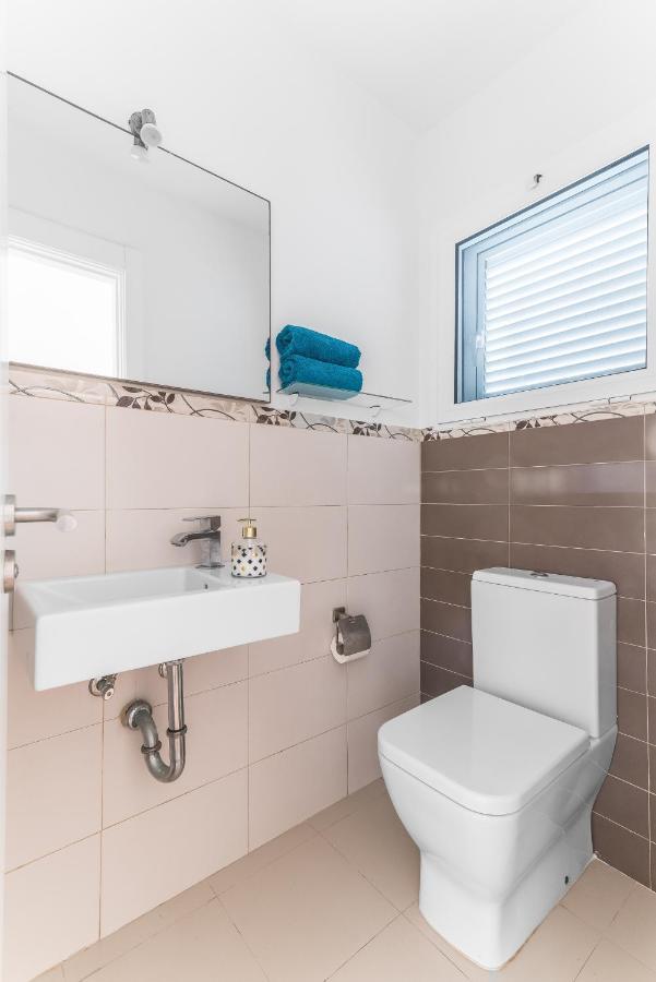 Home2Book Stylish Front Line Las Canteras Beach 라스팔마스 외부 사진