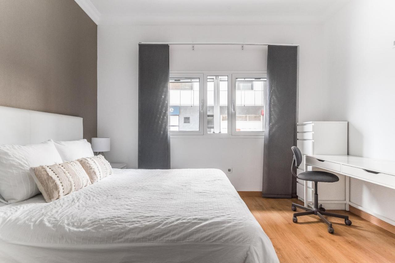 Home2Book Stylish Front Line Las Canteras Beach 라스팔마스 외부 사진